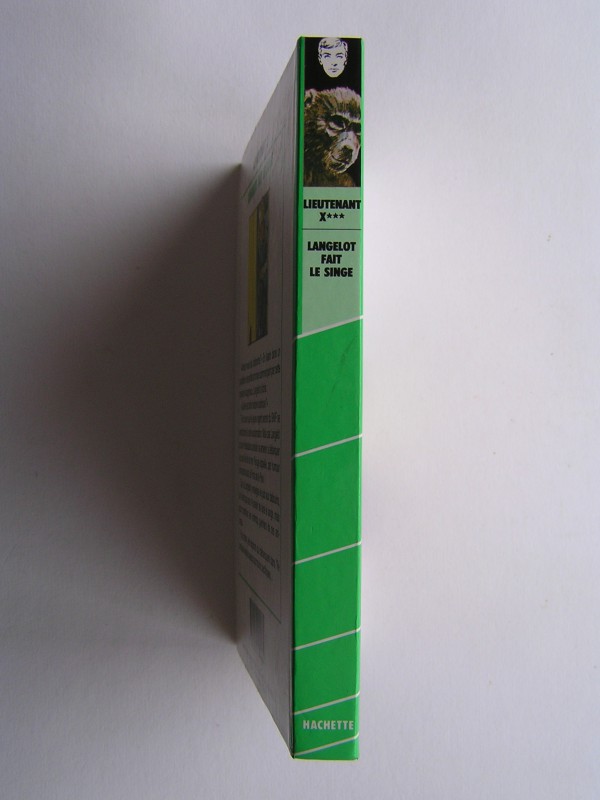 Lieutenant X (Vladimir Volkoff) Langelot fait le singe